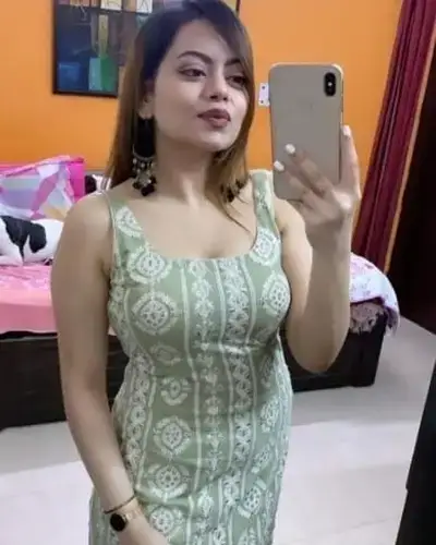 Call Girl in Ghorahi